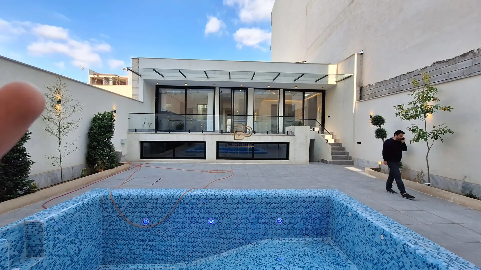 محوطه سازی باغ و ویلا